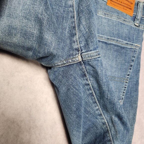 Lucky Brand 223 Straight Jeans Mens 36x29 Light Blue Stretch Denim Classic Fit - Picture 14 of 16